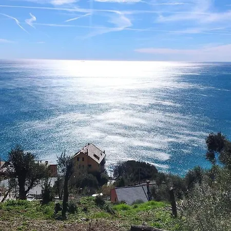 Appartamento La Mansarda Di Crevari Genova