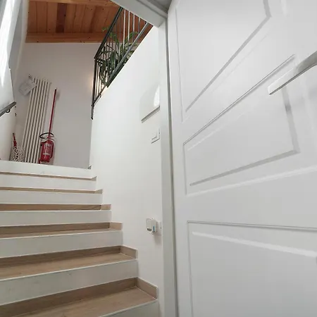 La Mansarda Di Crevari *