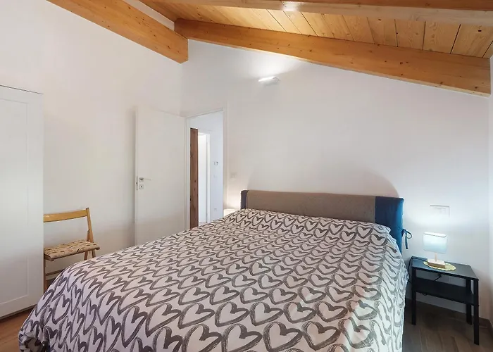 Appartement La Mansarda Di Crevari Genua
